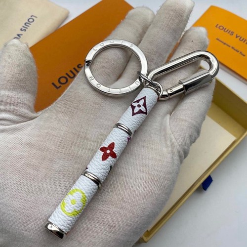 ブランドキーホルダー背面デザイン